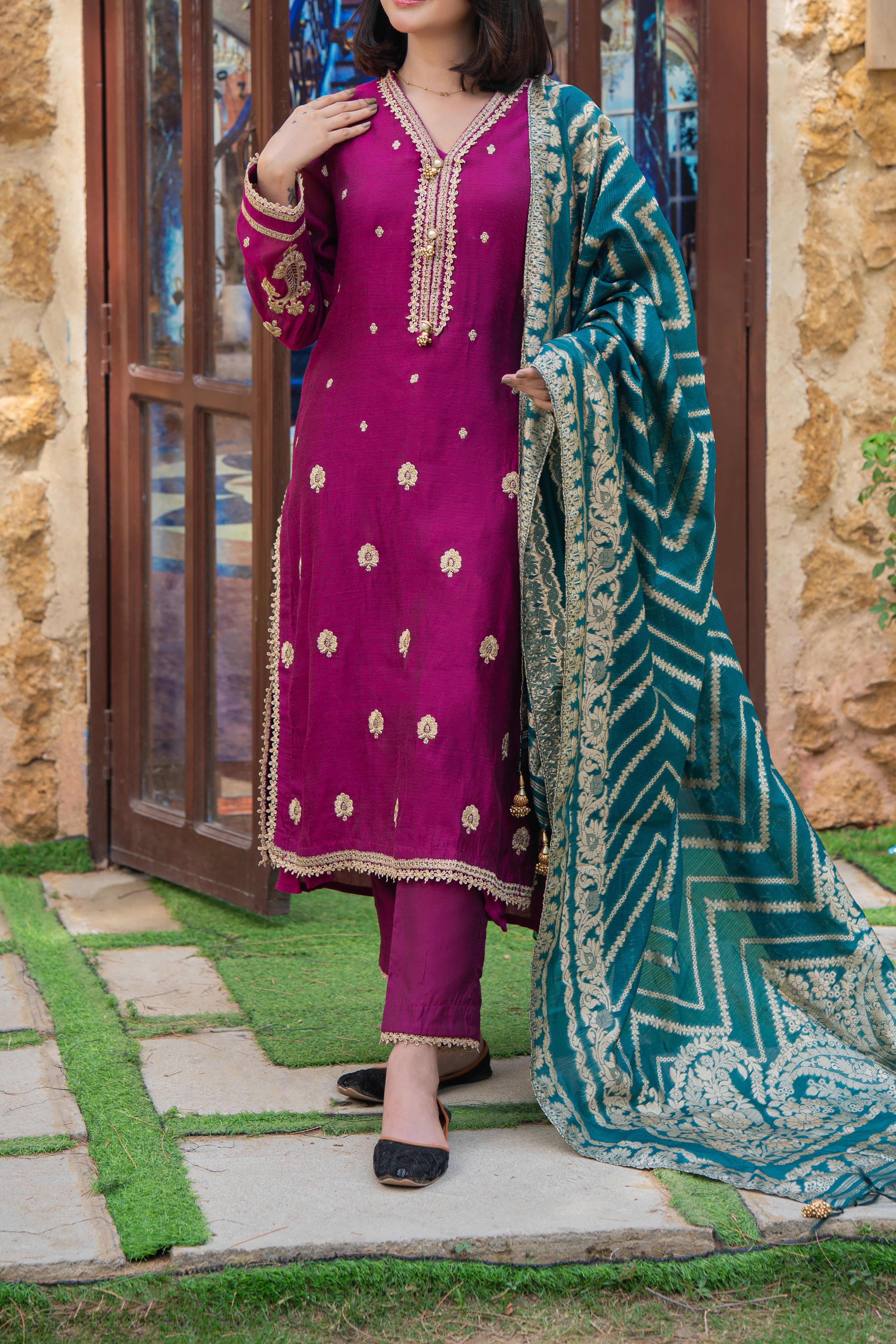 3-Piece EMBROIDERED SUIT - Mulberry Pink
