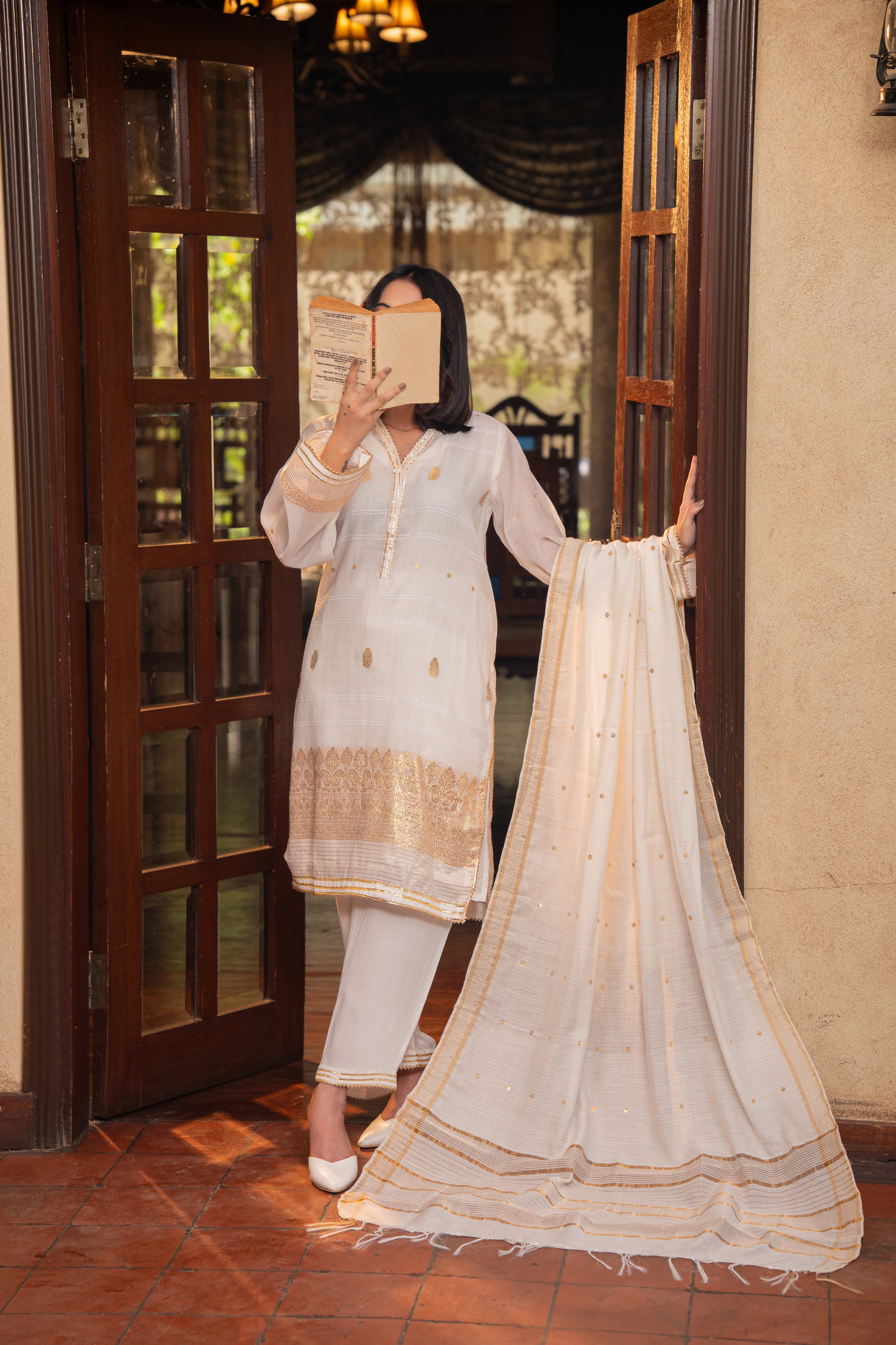 3-Piece HAND WOVEN KHADDI SUIT -Pearl White