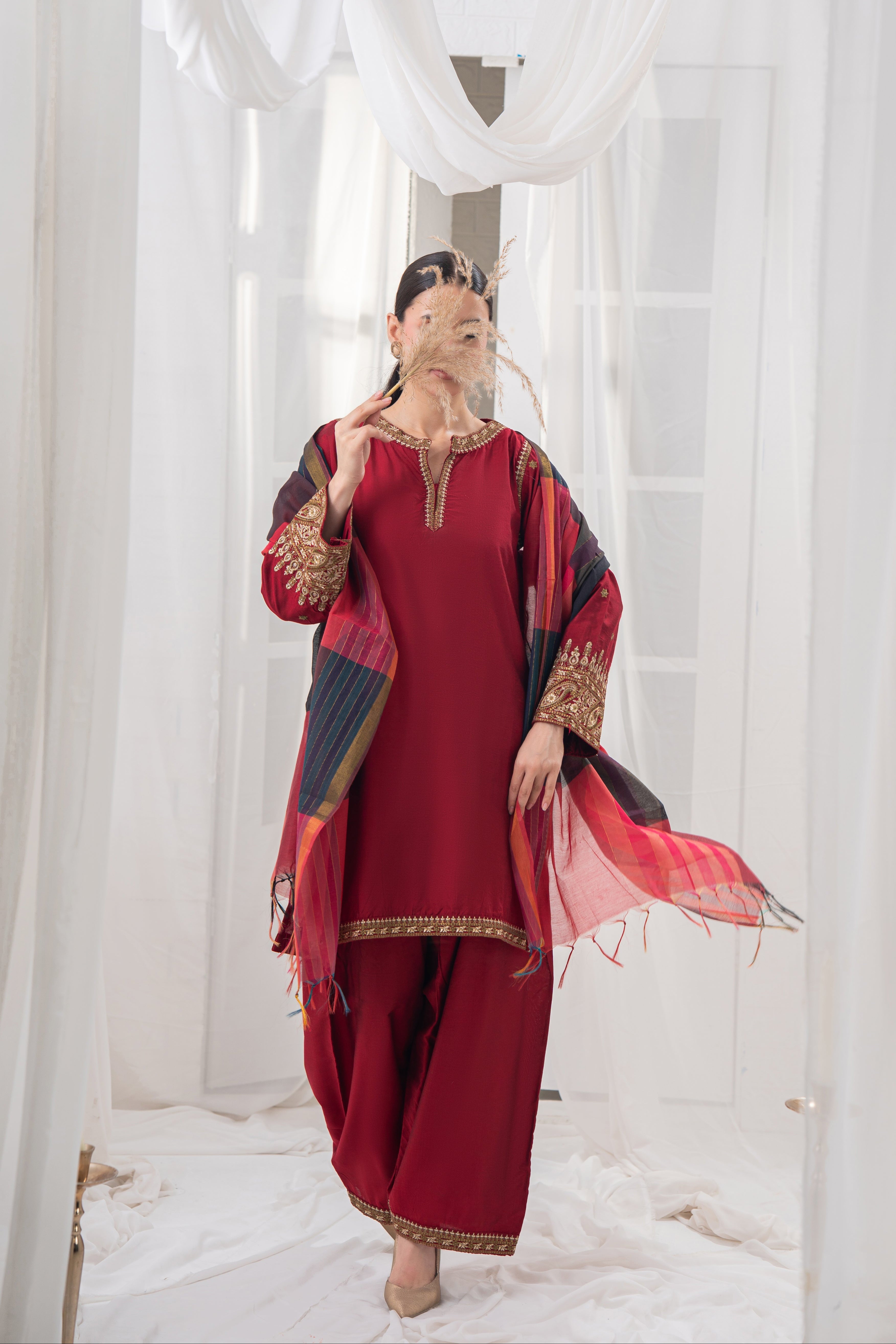 3-Piece EMBROIDERED SUIT - Ruby Rose