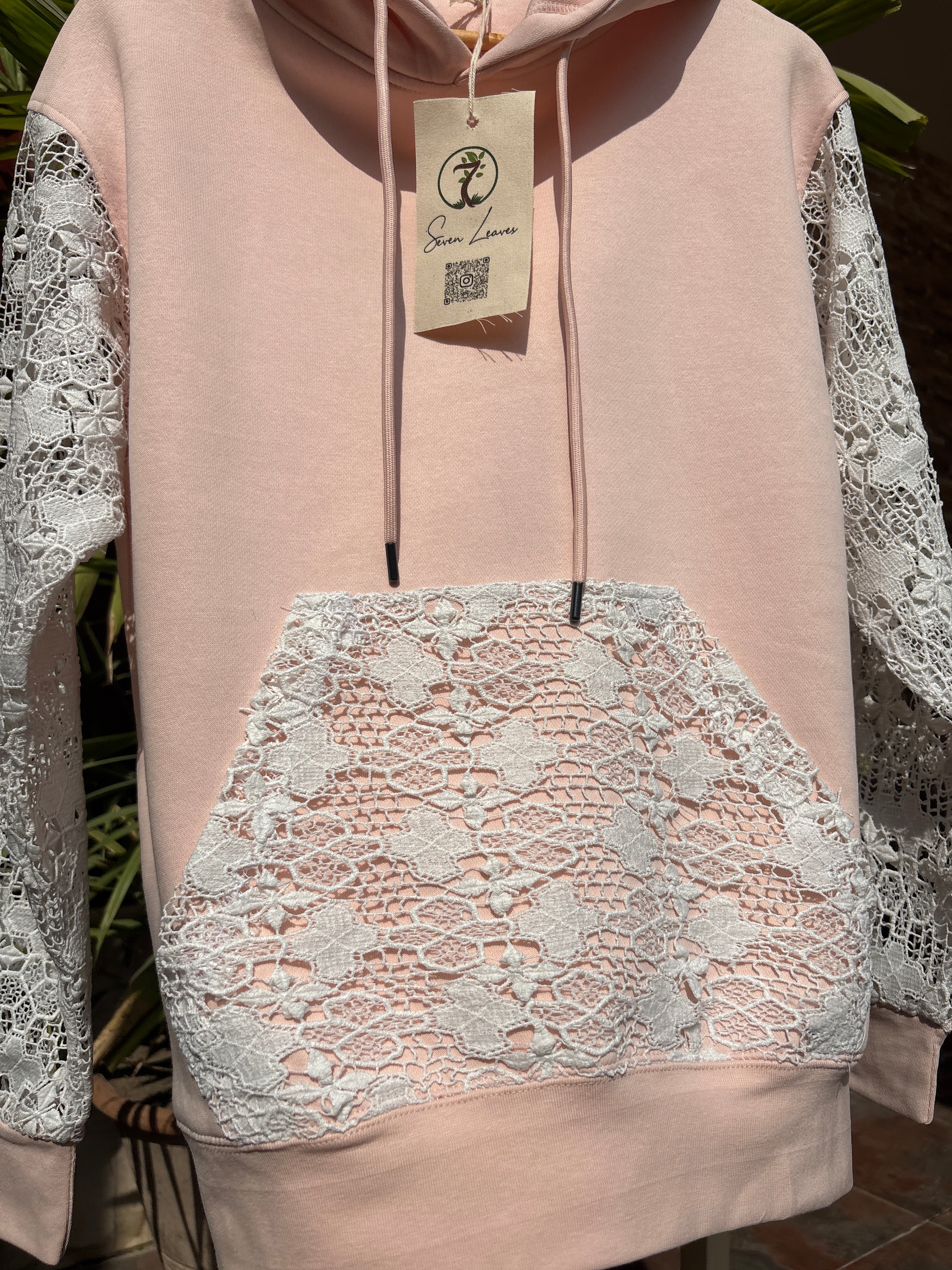 GUIPURE HOODIE - WHITE ON PEACH