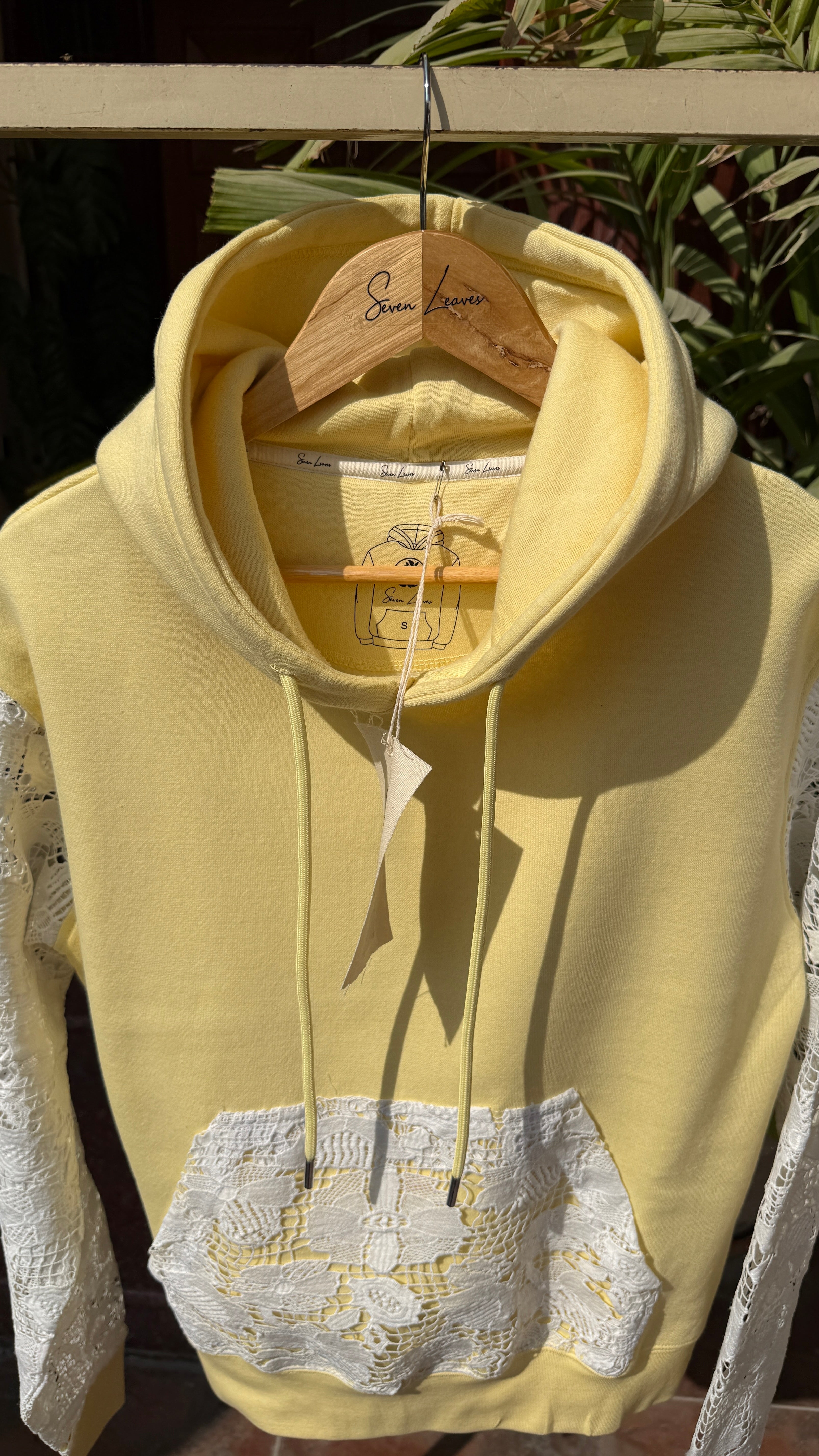 GUIPURE HOODIE - WHITE ON YELLOW