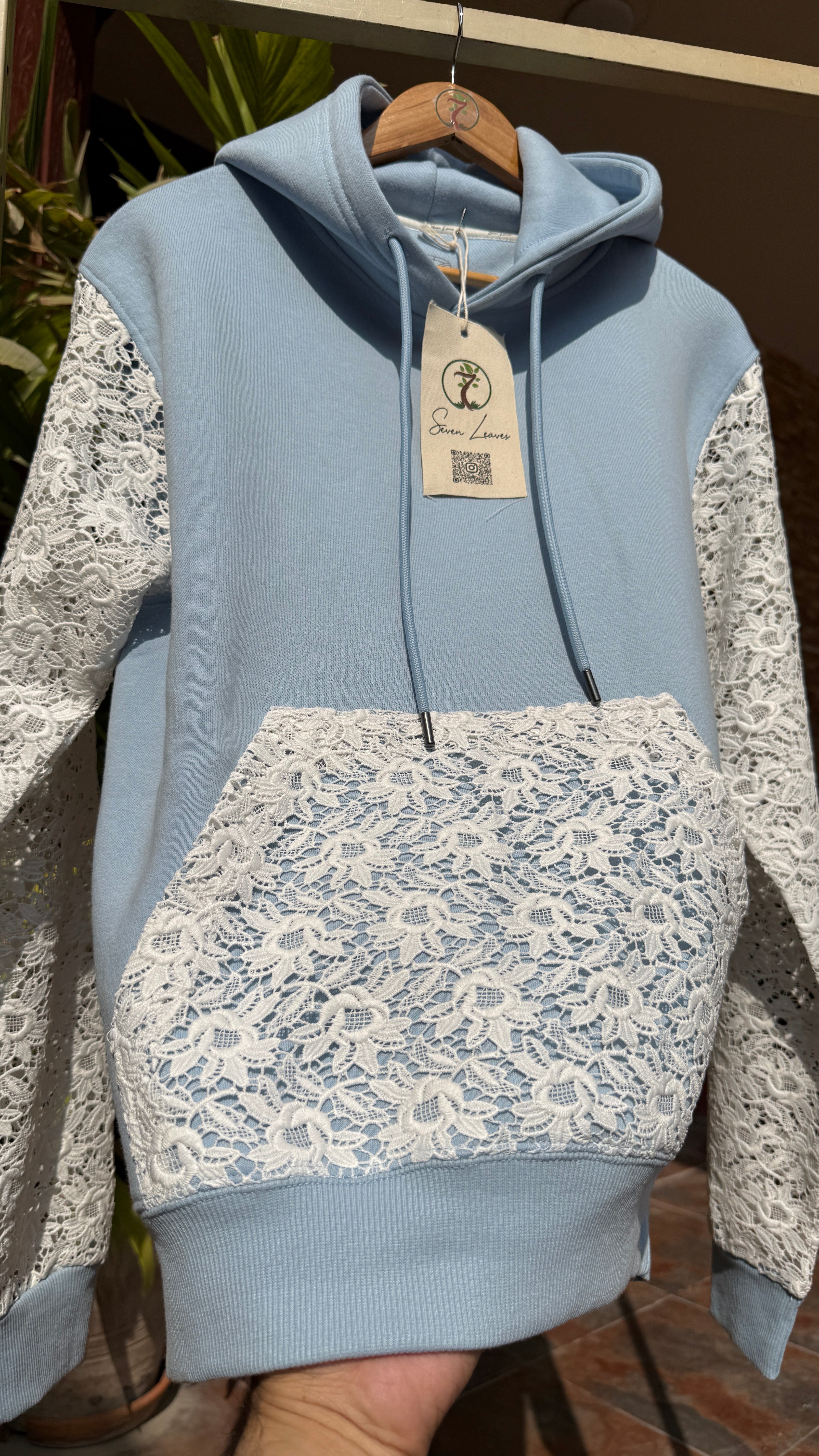 GUIPURE HOODIE - DAY TIME BLUE