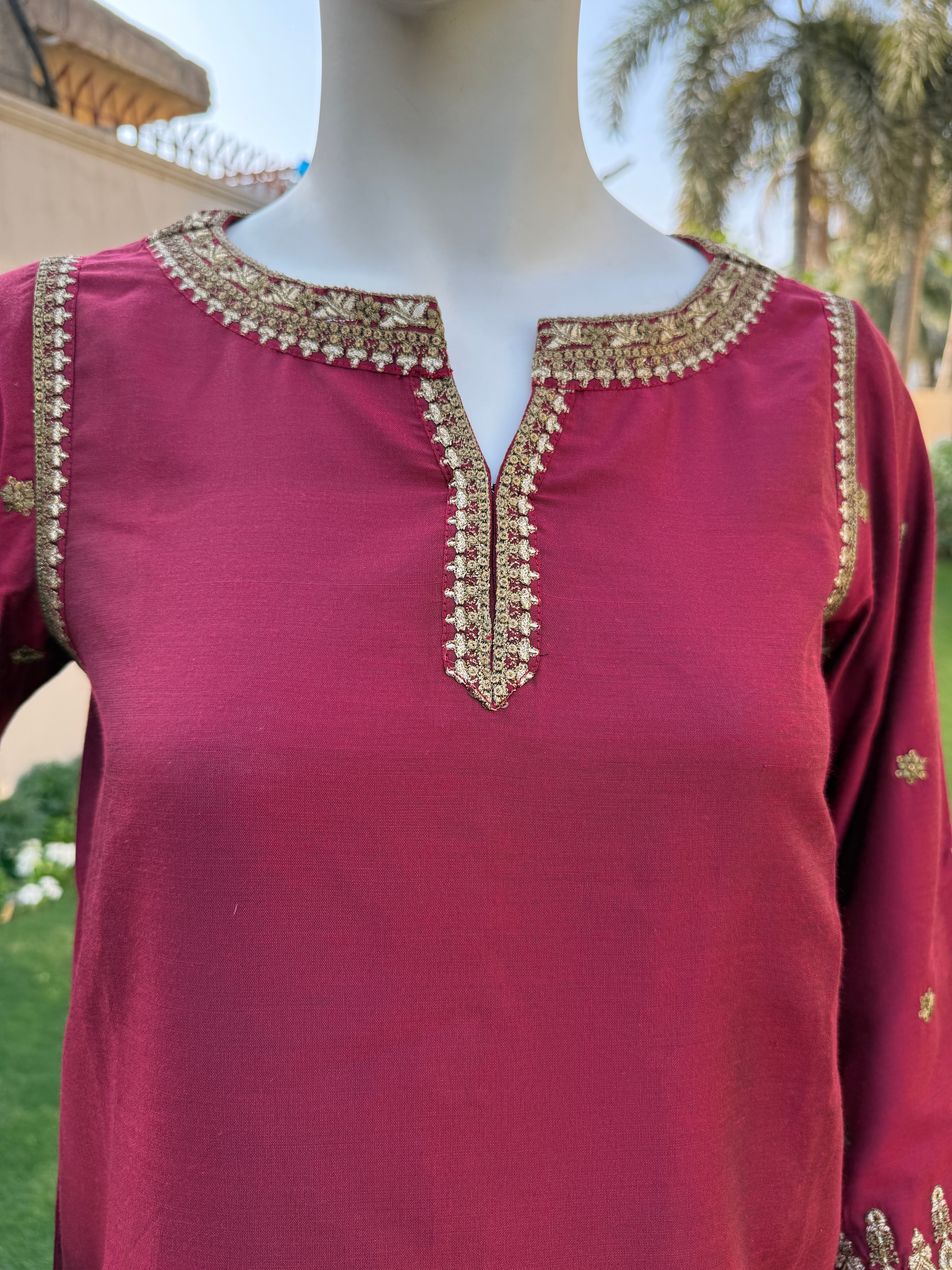 3-Piece EMBROIDERED SUIT - Ruby Rose