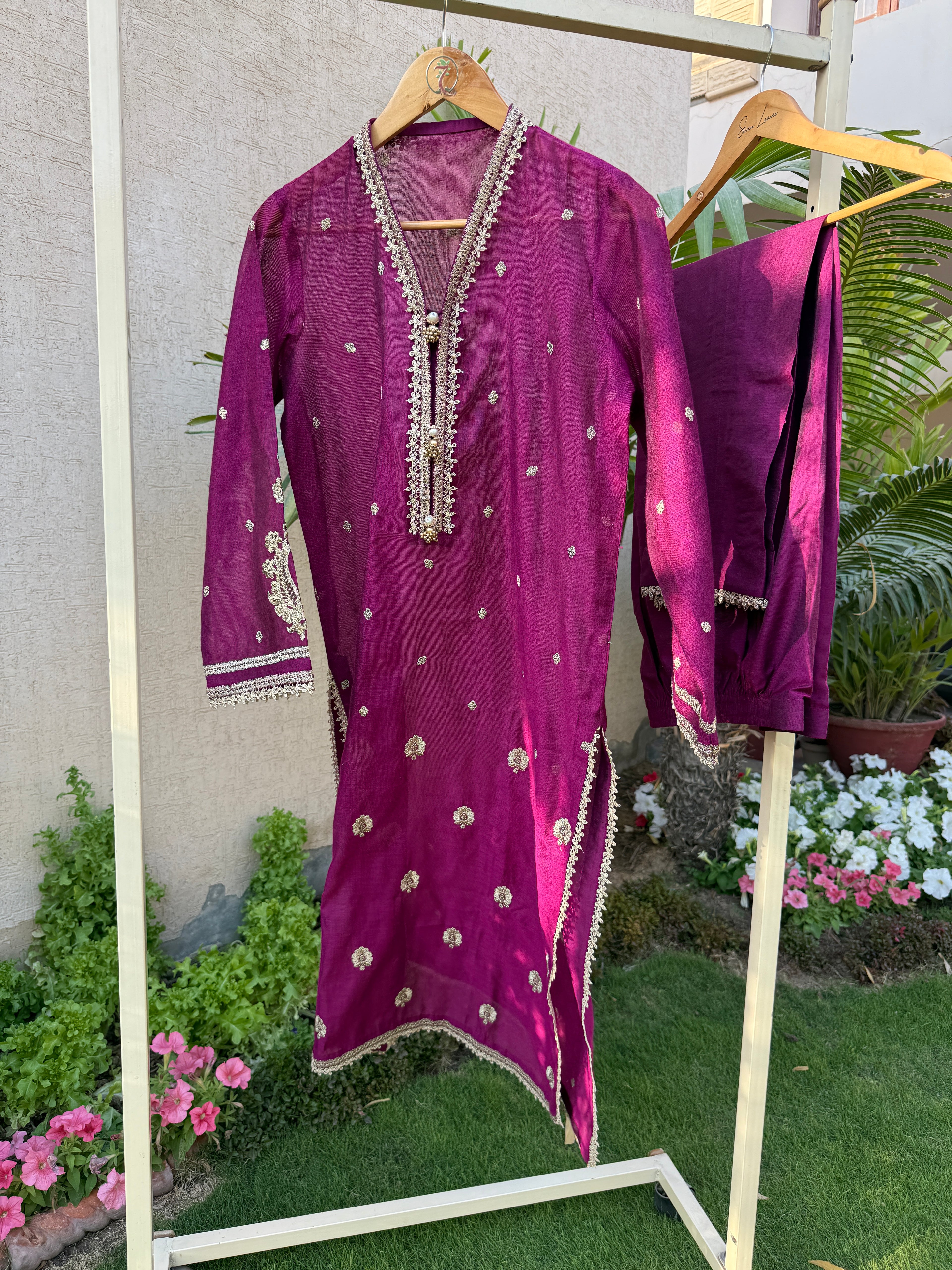 3-Piece EMBROIDERED SUIT - Mulberry Pink