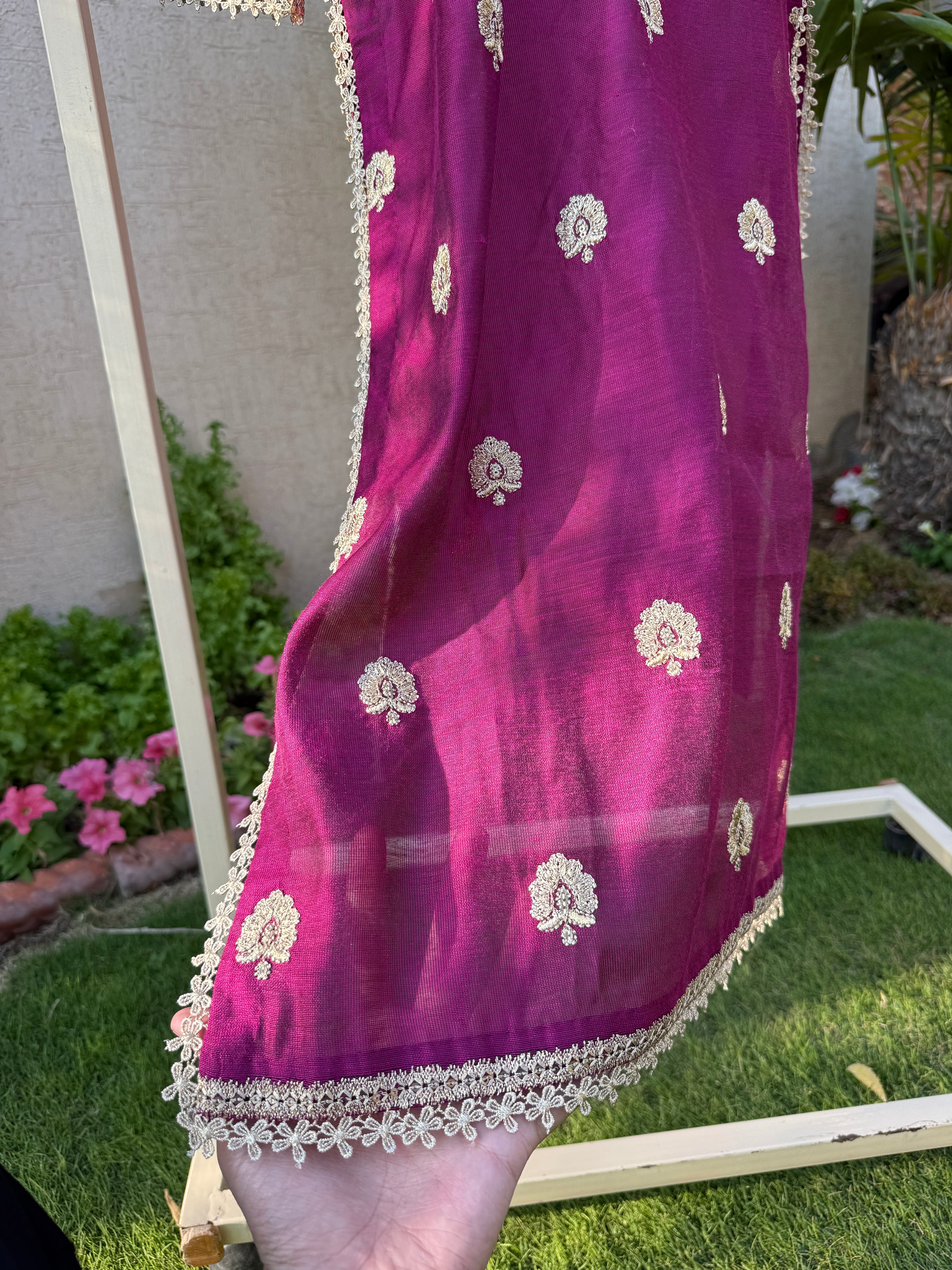 3-Piece EMBROIDERED SUIT - Mulberry Pink