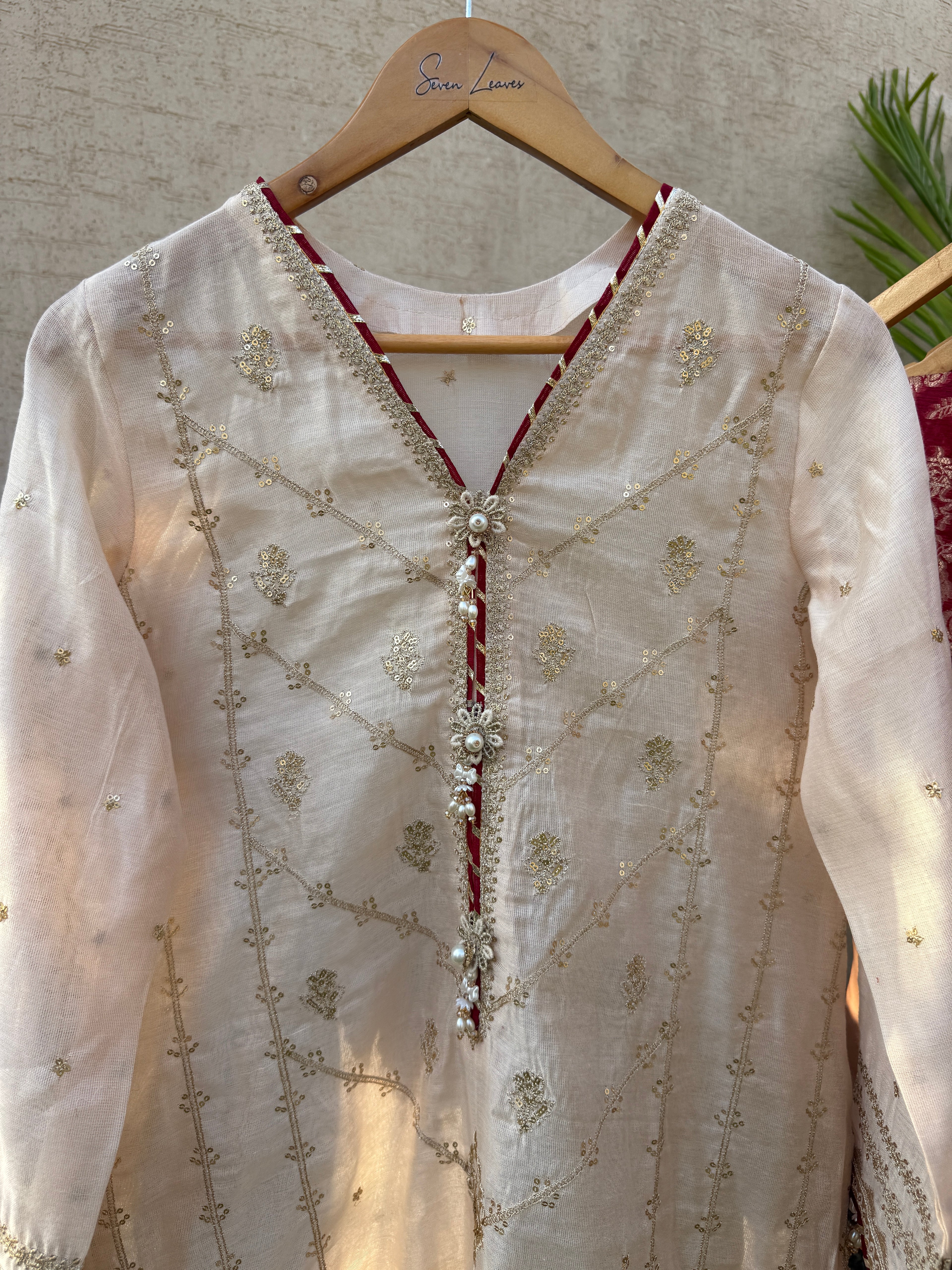 3-Piece EMBROIDERED SUIT - Royal Ivory